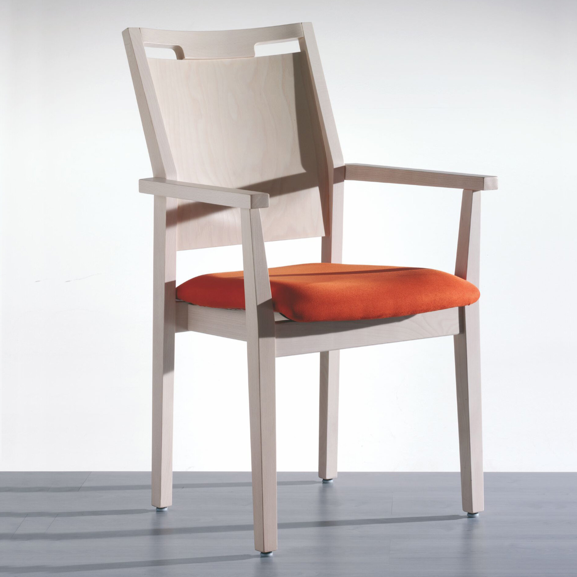 Grönemeyer Stühle für Alten- und Pflegeeinrichtungen | 80 - 422 | Kira