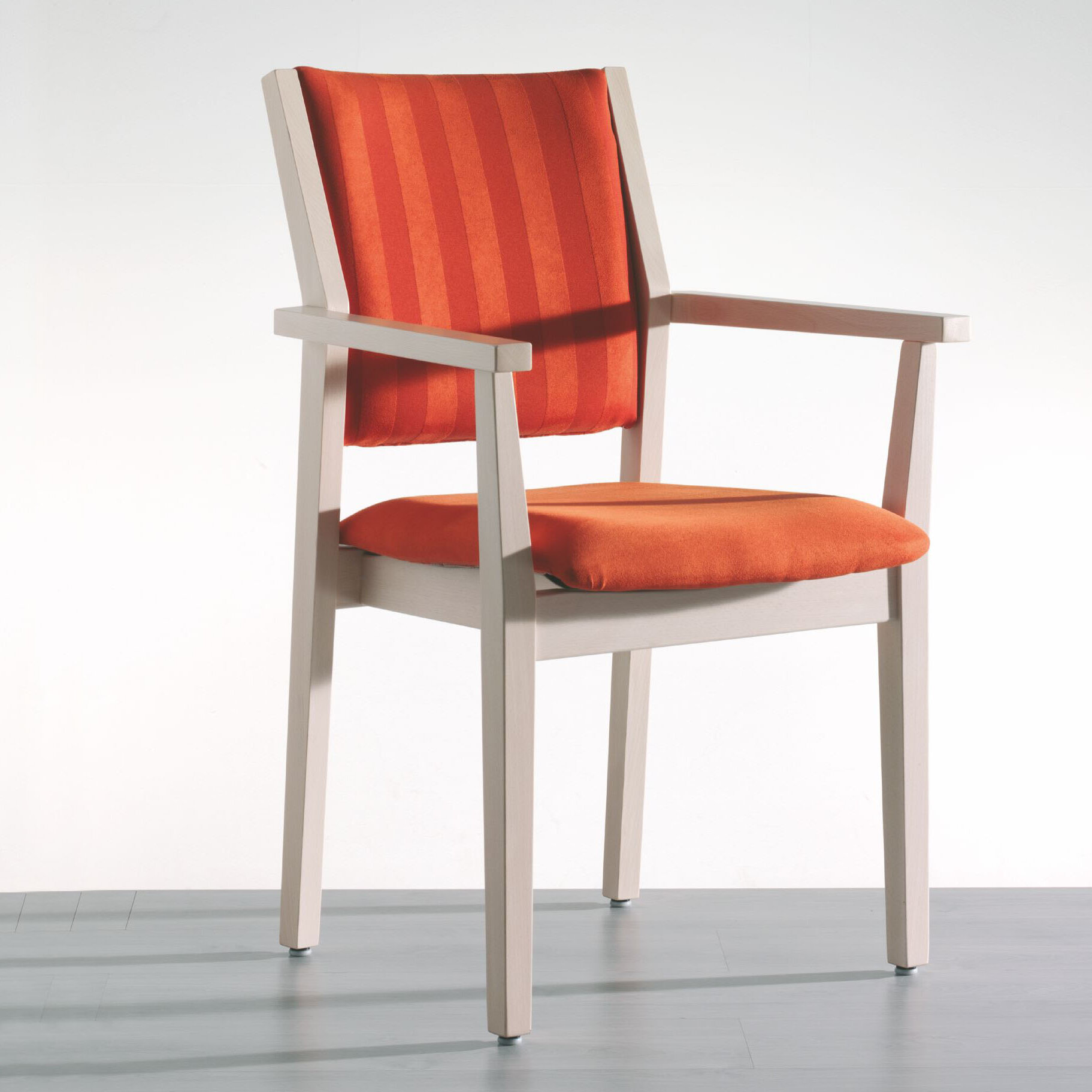 Grönemeyer Stühle für Alten- und Pflegeeinrichtungen | 80 - 473 | Kira